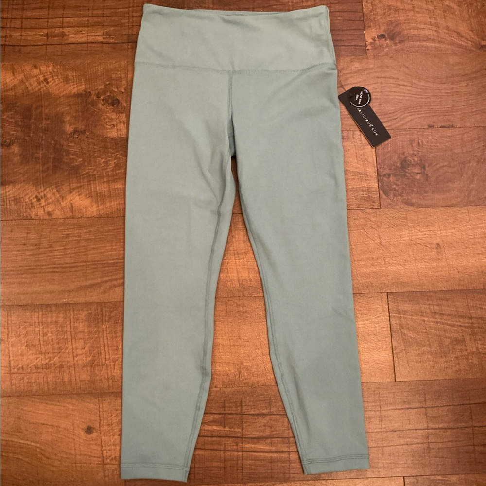 Yogalicious Lux NWT High-Waist Ankle Length Leggings in Mineral Blue Women’s M